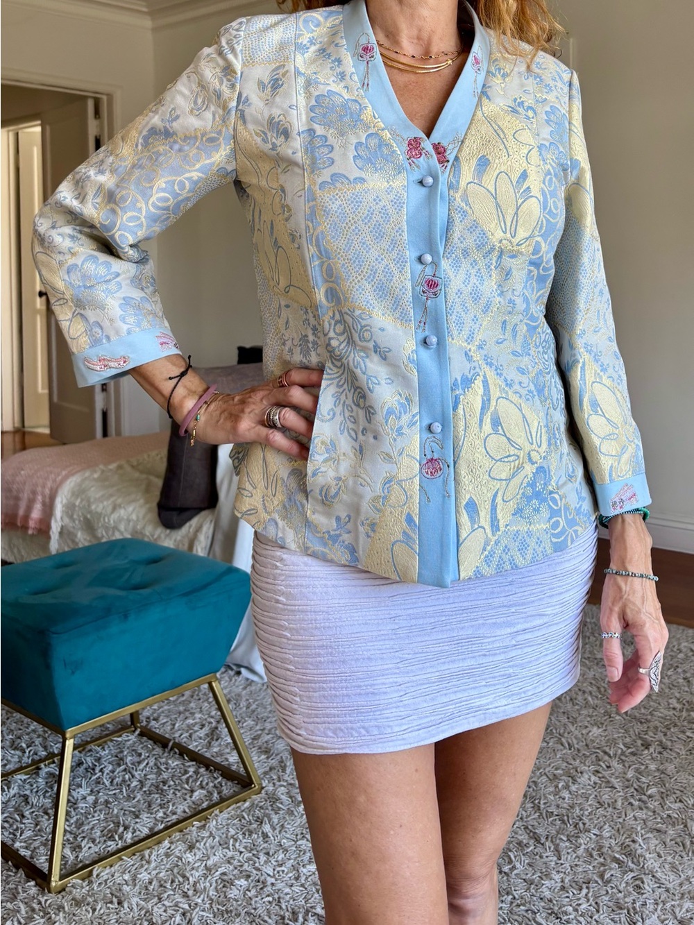 Artistic Palace.  Vintage Women's Pastel Blue & Cream Brocade Jacke- size M